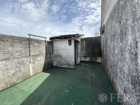 Depto Tipo Casa en Venta al Este