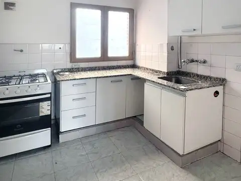 Departamento 1 Dormitorio - Externo con Balcón - Cañada y Dean Funes