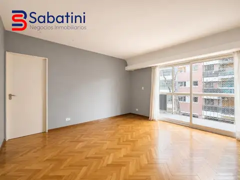 Departamento de 3 ambientes con dependencia, cochera y baulera en Belgrano | APTO CRÉDITO
