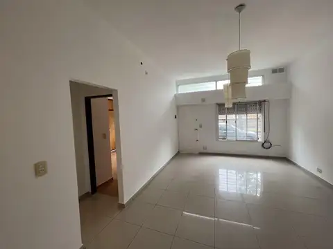 Departamento en Alquiler en Villa Libertad, $ 420.000