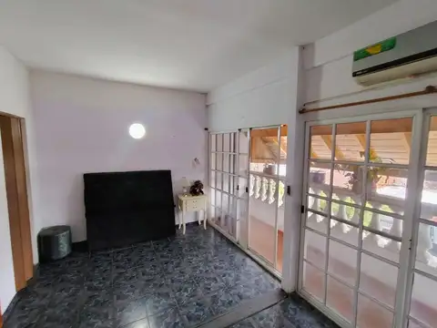 Depto Tipo Casa en Venta en Jose Leon Suarez, USD 59.000