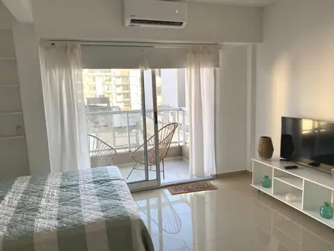 Florida Este - A mts. de Av. Maipú - Excelente monoambiente amoblado con amplio balcón 