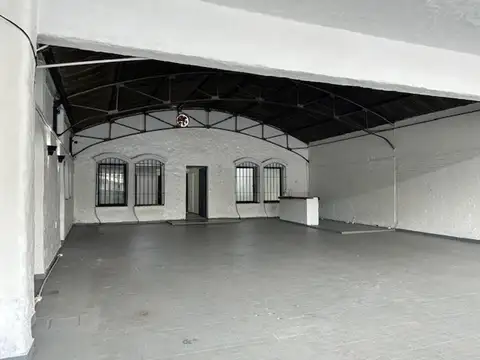 Local en Venta Via Pública