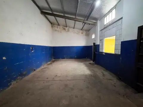 OPORTUNIDAD DEPOSITO 58 M2 CON /TRIFASICA