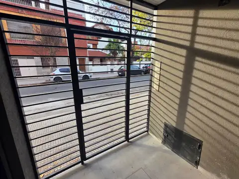 Depto Tipo Casa en Venta en Villa Luro, USD 174.900