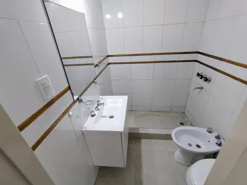 Departamento en Alquiler en Quilmes, $ 800.000