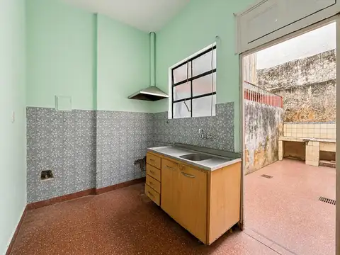 Depto Tipo Casa en Venta en Villa Ortuzar, USD 119.900