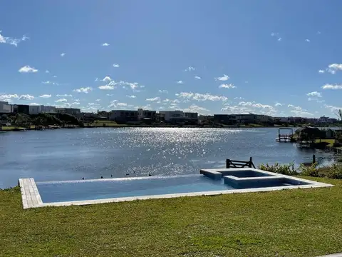 PUERTOS DEL LAGO - VISTAS AL LAGO 100