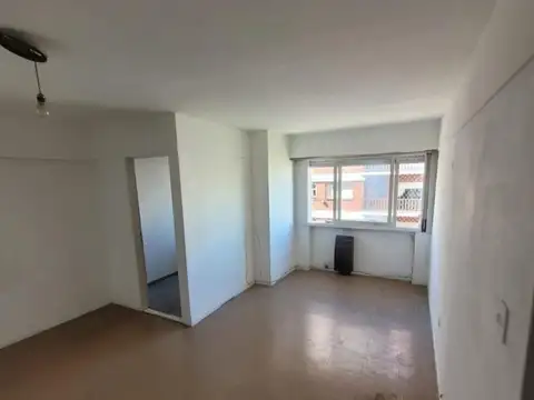 Tucuman 2500, Piso 6