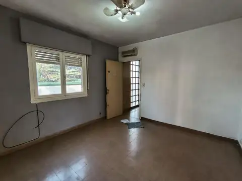 4 ambientes en Lacarra al 400