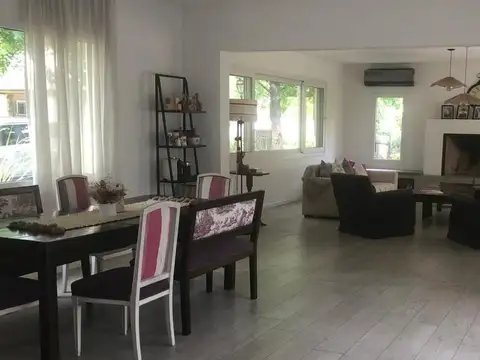 CASA EN ALQUILER ANUAL