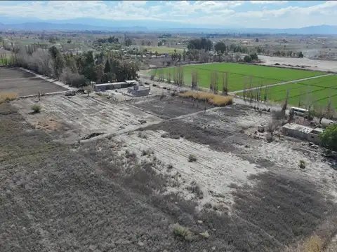 VENTA UNA HA EN MEDANO CALLE 5 Y AMÉRICA