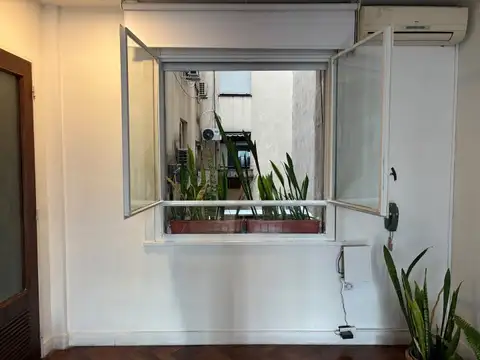 Uruguay 600, Piso 3