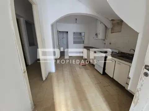 Depto Tipo Casa 3 ambientes con 1 baño