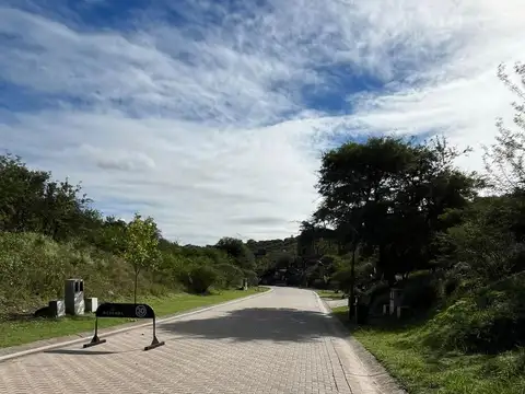 Terreno en Venta 100  mts Fondo