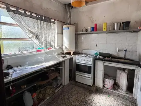 Depto Tipo Casa en Venta en San Antonio de Padua, USD 40.000