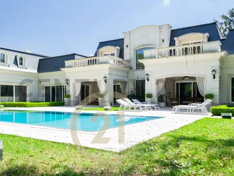 Casa en Venta de 5 dormitorios