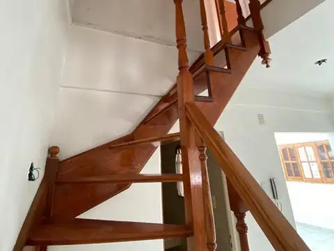 Depto Tipo Casa en Venta 14 años
