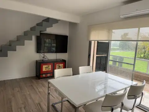 Departamento en Alquiler con 1 cocheras