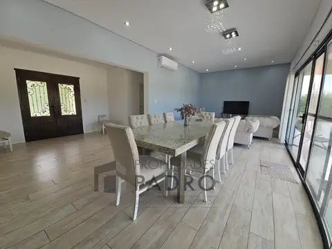 Ruta 6, km 155. Luján.