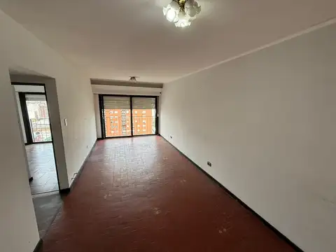 Av. Rivadavia 13800