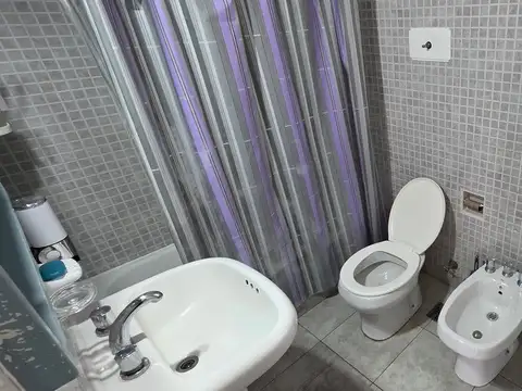Departamento en Alquiler en Balvanera, $ 1.400.000