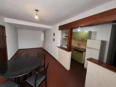 Departamento 4 ambientes con 1 baño