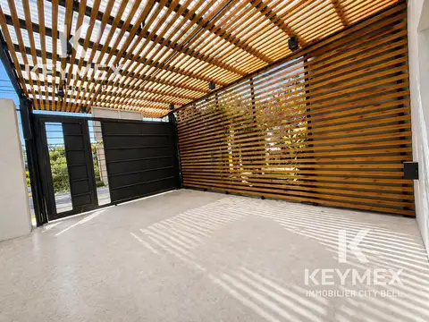 Depto Tipo Casa en Venta de 4 ambientes