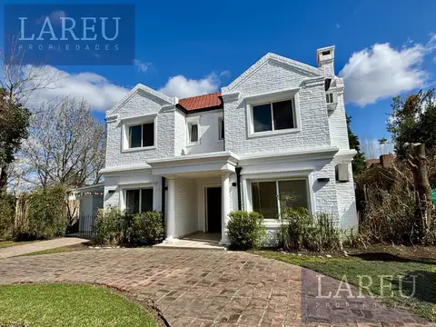 Casa en Venta con 1 cochera