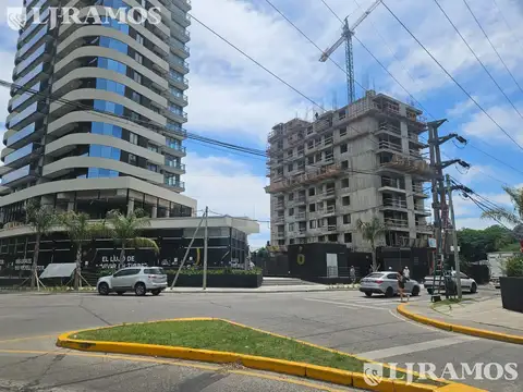 Brickell Boulevard - Tigre