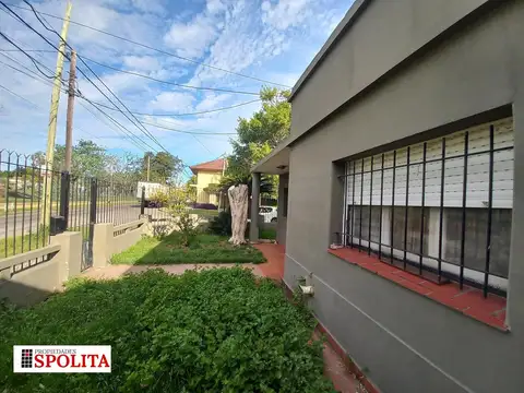 Casa en Venta con 5 cocheras