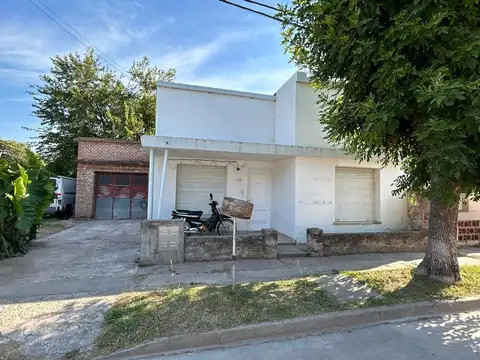 VENTA CASA 2 dormitorios - San Carlos Sud.-