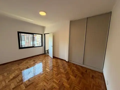 Casa en Venta en Ramos Mejía Sur, USD 125.000