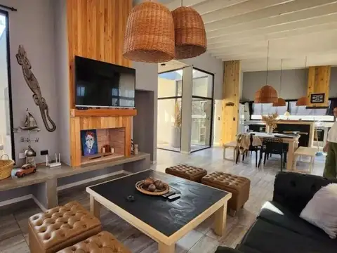 Residencial Ii, Costa Esmeralda 218