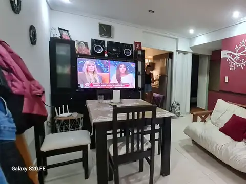 Venta Departamento c/cochera, Caseros, Tres De Febrero