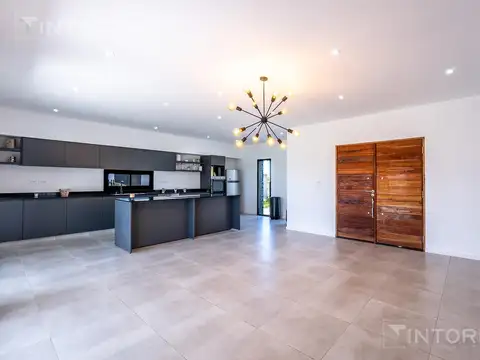 Casa en Venta en Los Juncos, USD 239.000
