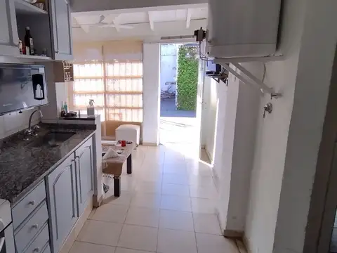 Casa en Venta en Barrio Hipico, USD 110.000