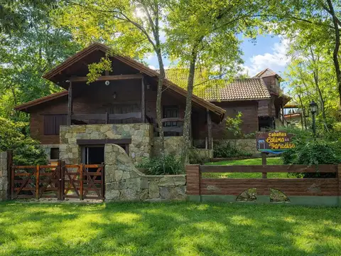 OPORTUNIDAD DE INVERSIÓN! Complejo de Cabañas frente al río (Cód. 1003.-)