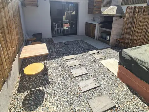 Casa en Alquiler Temporal al Este