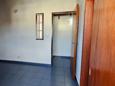 3 AMBIENTES SIN EXPENSAS PATIO BALCÓN APTO CRÉDITO