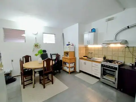 Casa 2 ambientes. | av manuel Belgrano al 5000