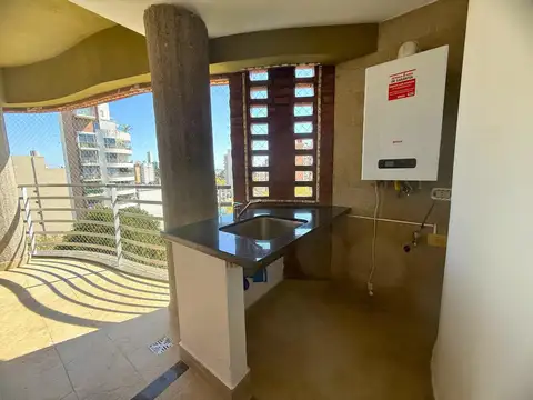 Departamento en Alquiler con 1 cocheras