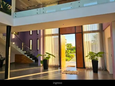 Casa en Venta en Lagos De Canning, USD 440.000