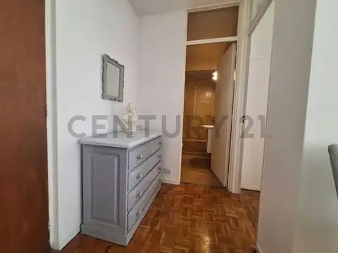 ¿Buscás un departamento amueblado en Retiro para estudiar y trabajar sin interr