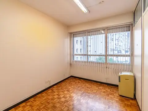 Oficina en Alquiler 60 años