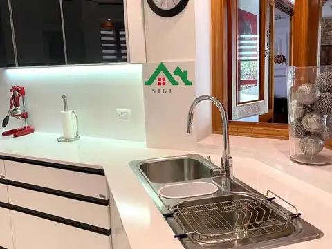 Casa en Venta en Jockey Club, USD 690.000
