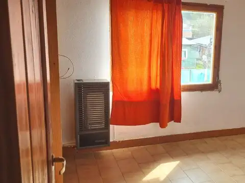 Alquiler departamento 4 amb. 1er piso por escalera
