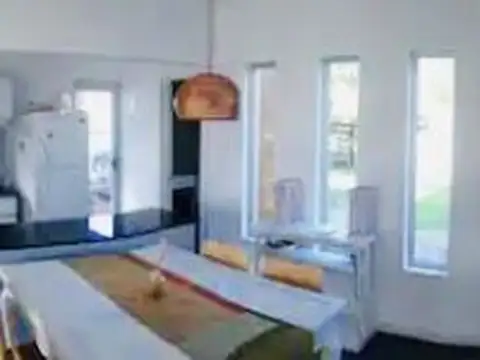 HERMOSA CASA CON PISCINA EN MONTOYA