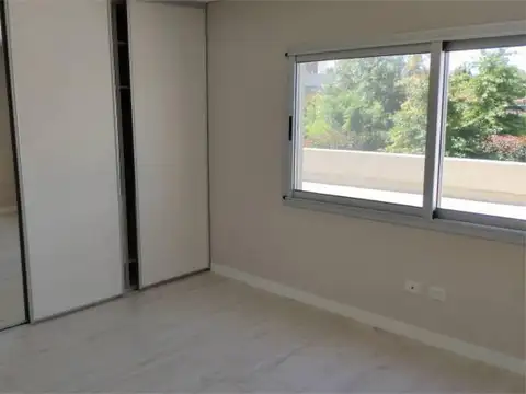 FUNES HILLS MIRAFLORES ESTRENAR IMPORTANTE PROPIEDAD DISEÑO