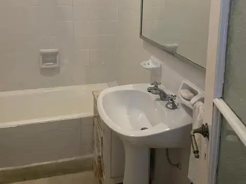 Departamento 4 ambientes con 1 baño